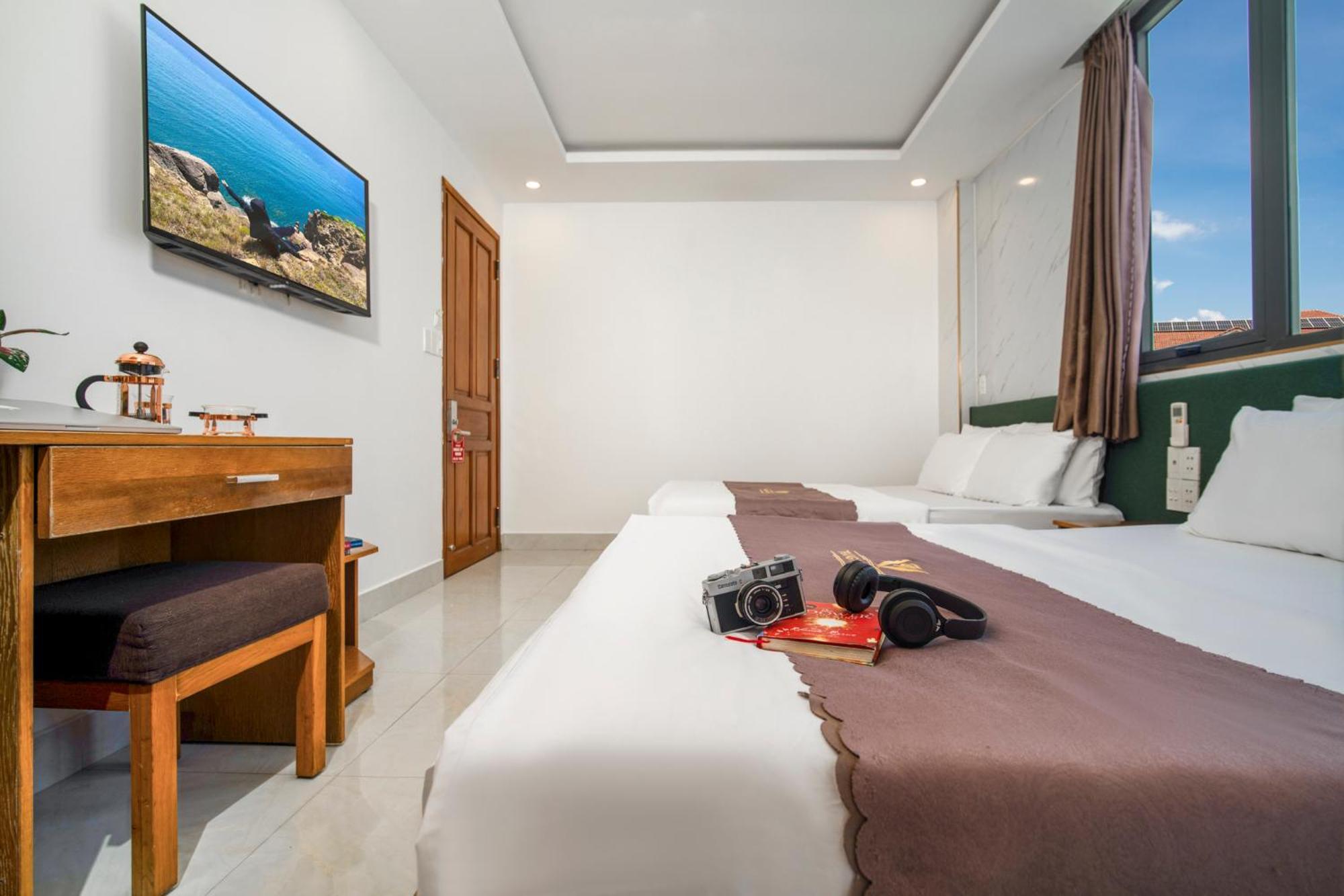 Trang Ngan Hotel By Thg Da Nang Buitenkant foto