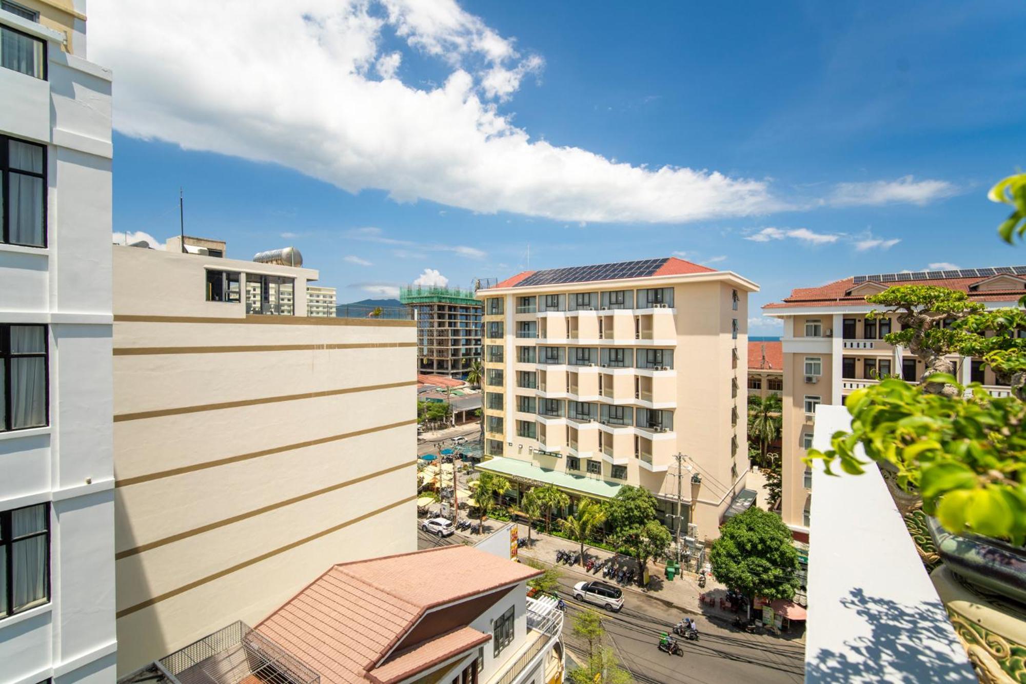 Trang Ngan Hotel By Thg Da Nang Buitenkant foto