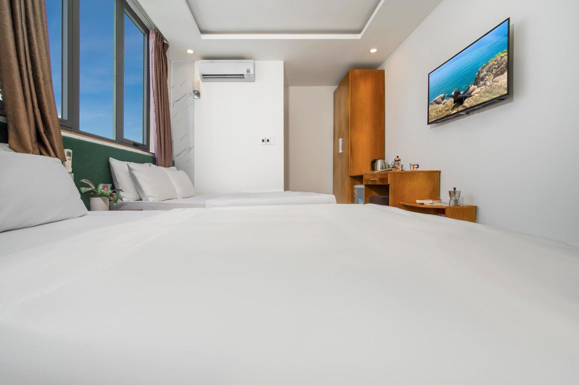 Trang Ngan Hotel By Thg Da Nang Buitenkant foto